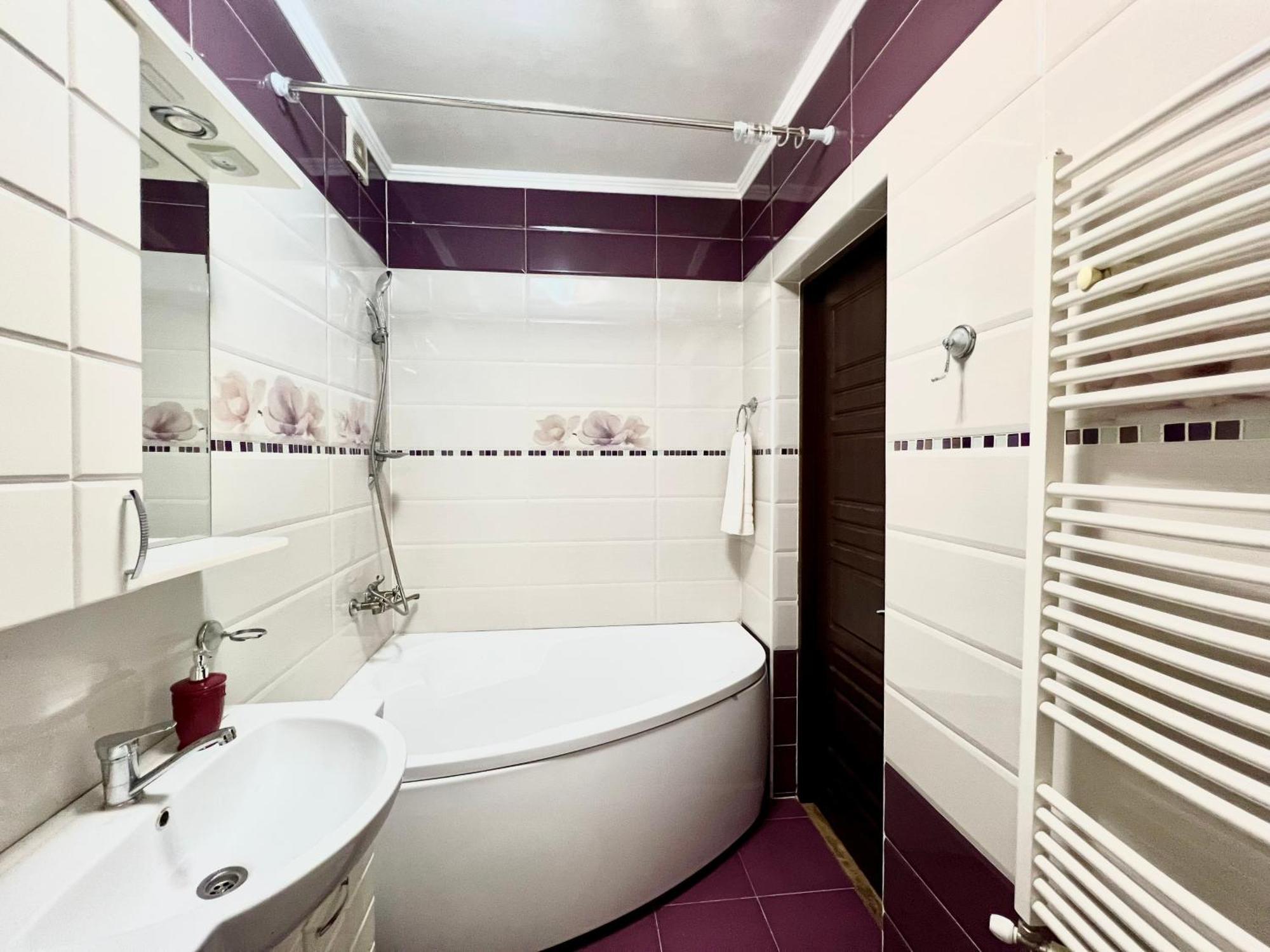 Apartament Central In Chisinau! Buitenkant foto